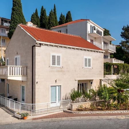מליני Studio Apartment Brigita מראה חיצוני תמונה