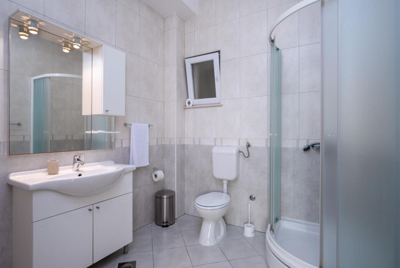 מליני Studio Apartment Brigita מראה חיצוני תמונה